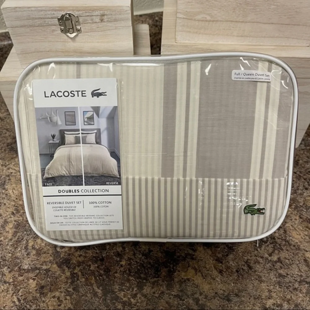 Lacoste give your